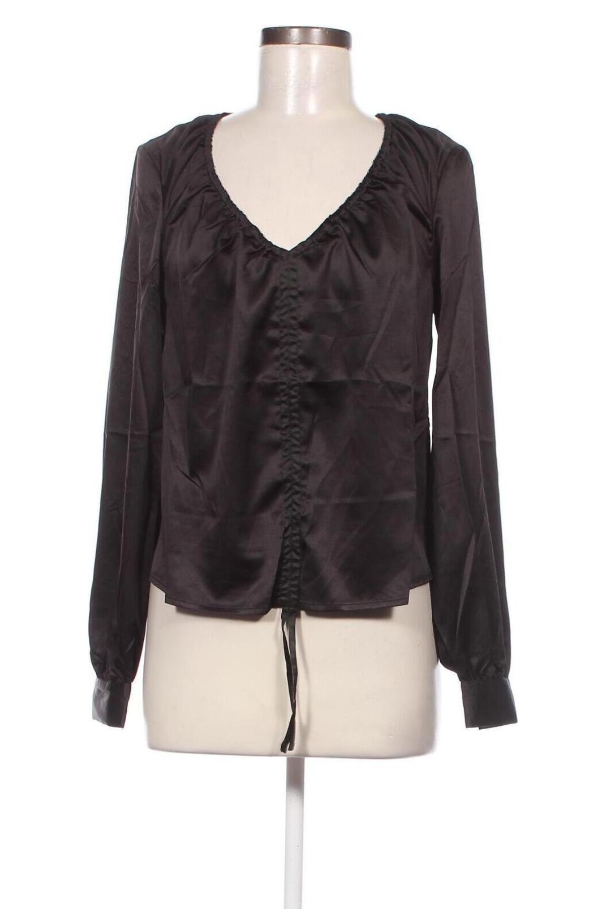 Γυναικεία μπλούζα Vero Moda, Μέγεθος S, Χρώμα Μαύρο, Τιμή 4,74 €