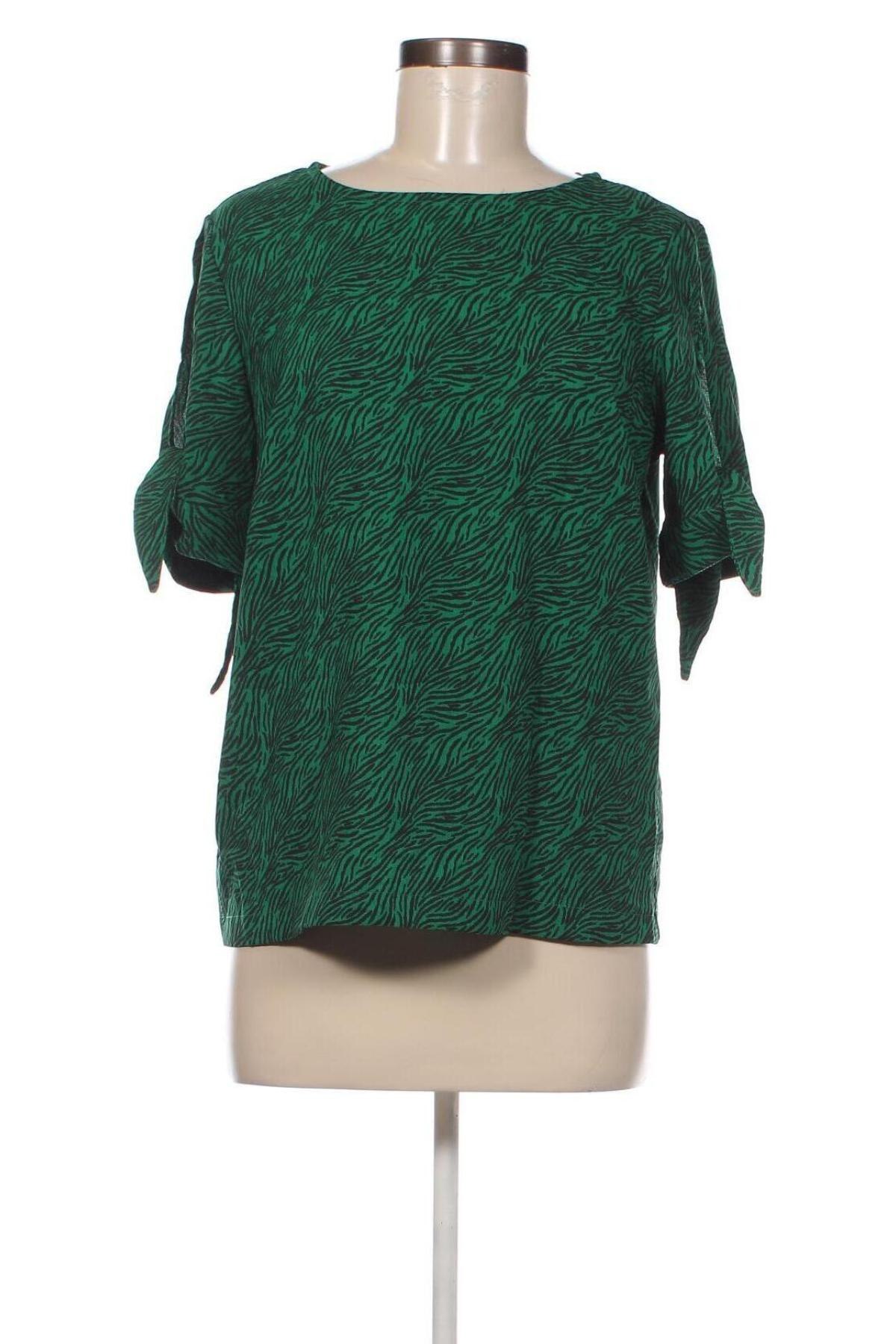 Дамска блуза WE, Размер M, Цвят Зелен, Цена 6,08 лв.