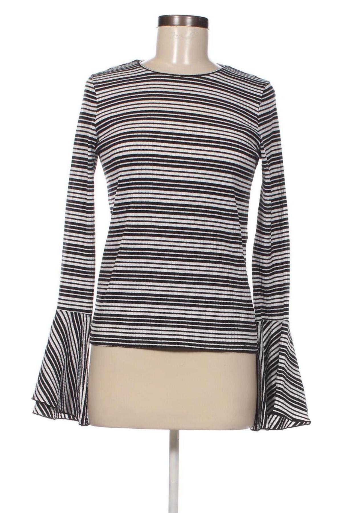 Дамска блуза Zara Trafaluc, Размер M, Цвят Многоцветен, Цена 4,05 лв.