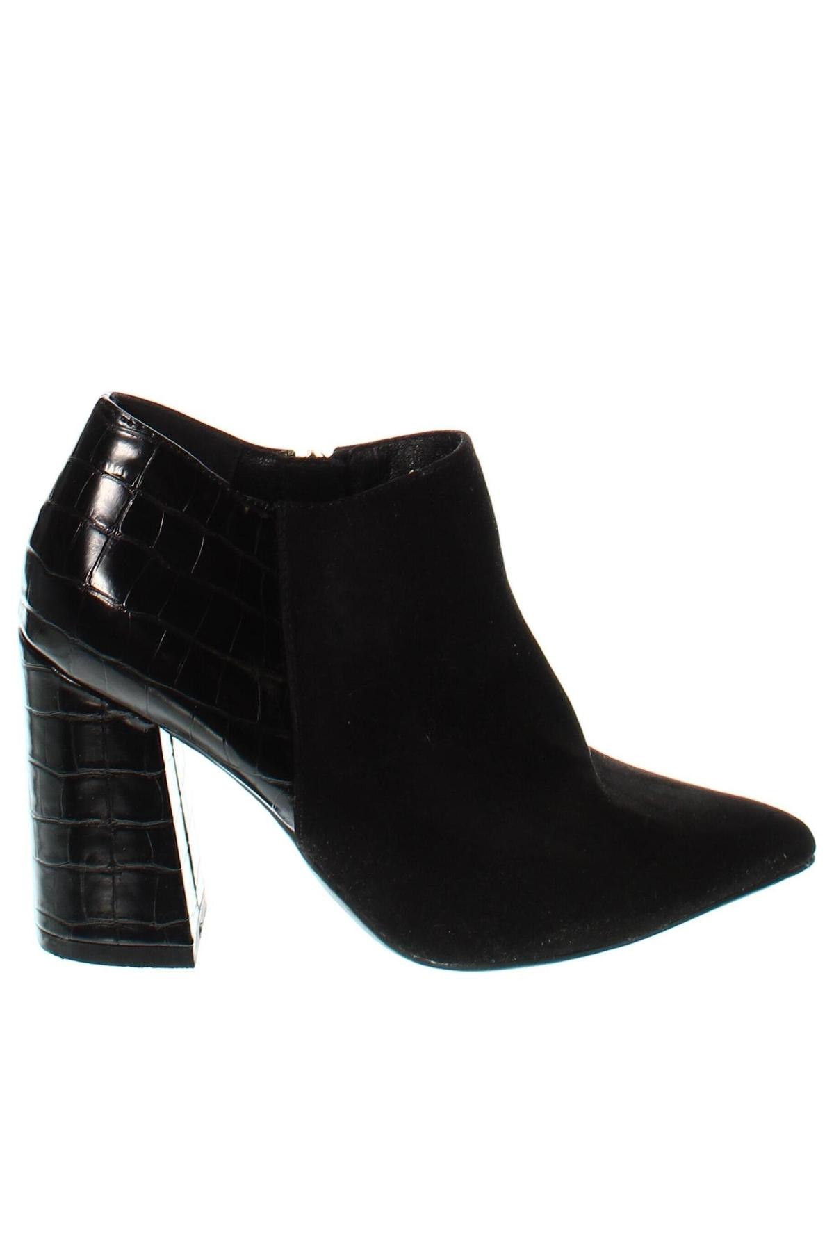 Dámské boty  New Look, Velikost 37, Barva Černá, Cena  340,00 Kč