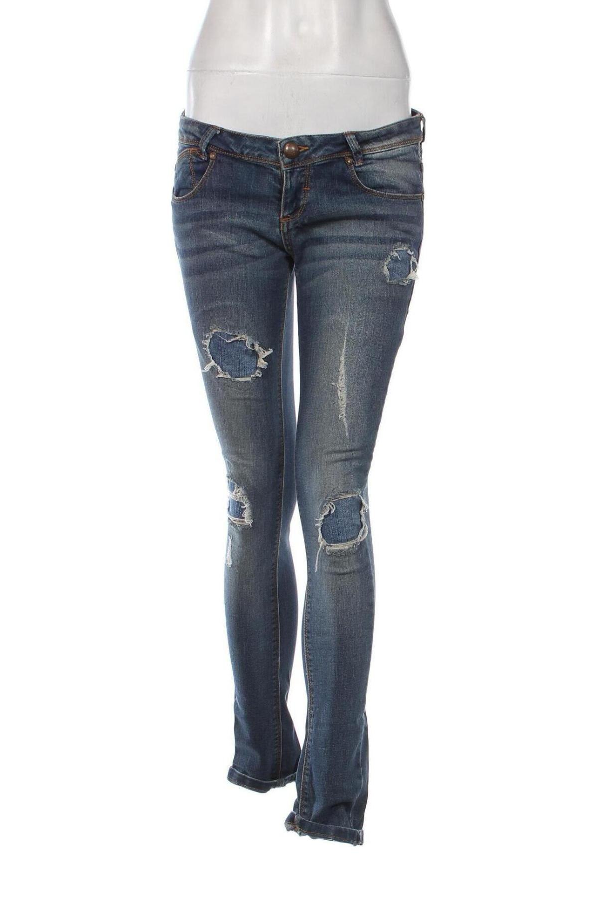 Damen Jeans Bershka, Größe M, Farbe Blau, Preis 9,00 €