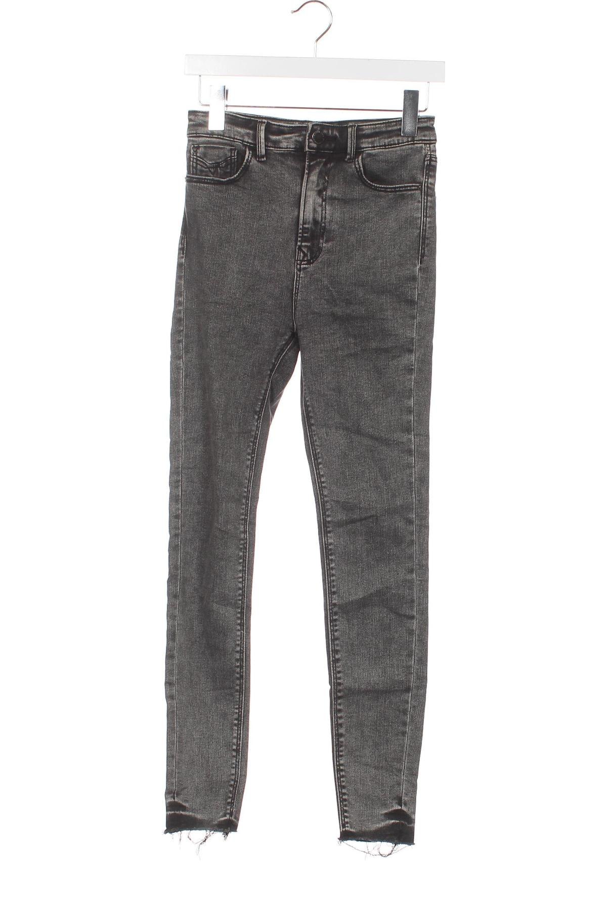 Damen Jeans Stradivarius, Größe XS, Farbe Grau, Preis 6,26 €