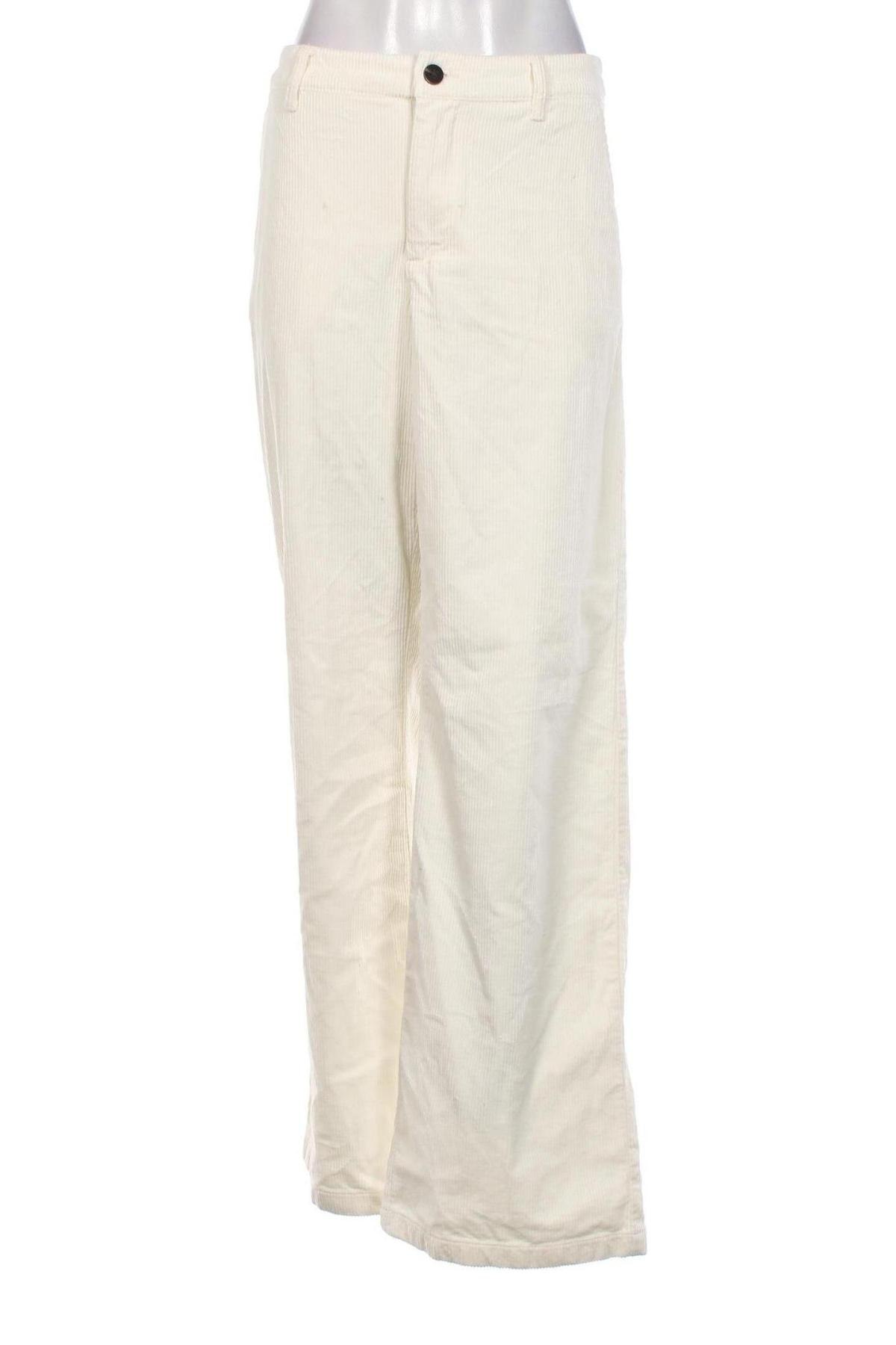 Pantaloni de velvet de femei C&A, Mărime M, Culoare Alb, Preț 95,39 Lei