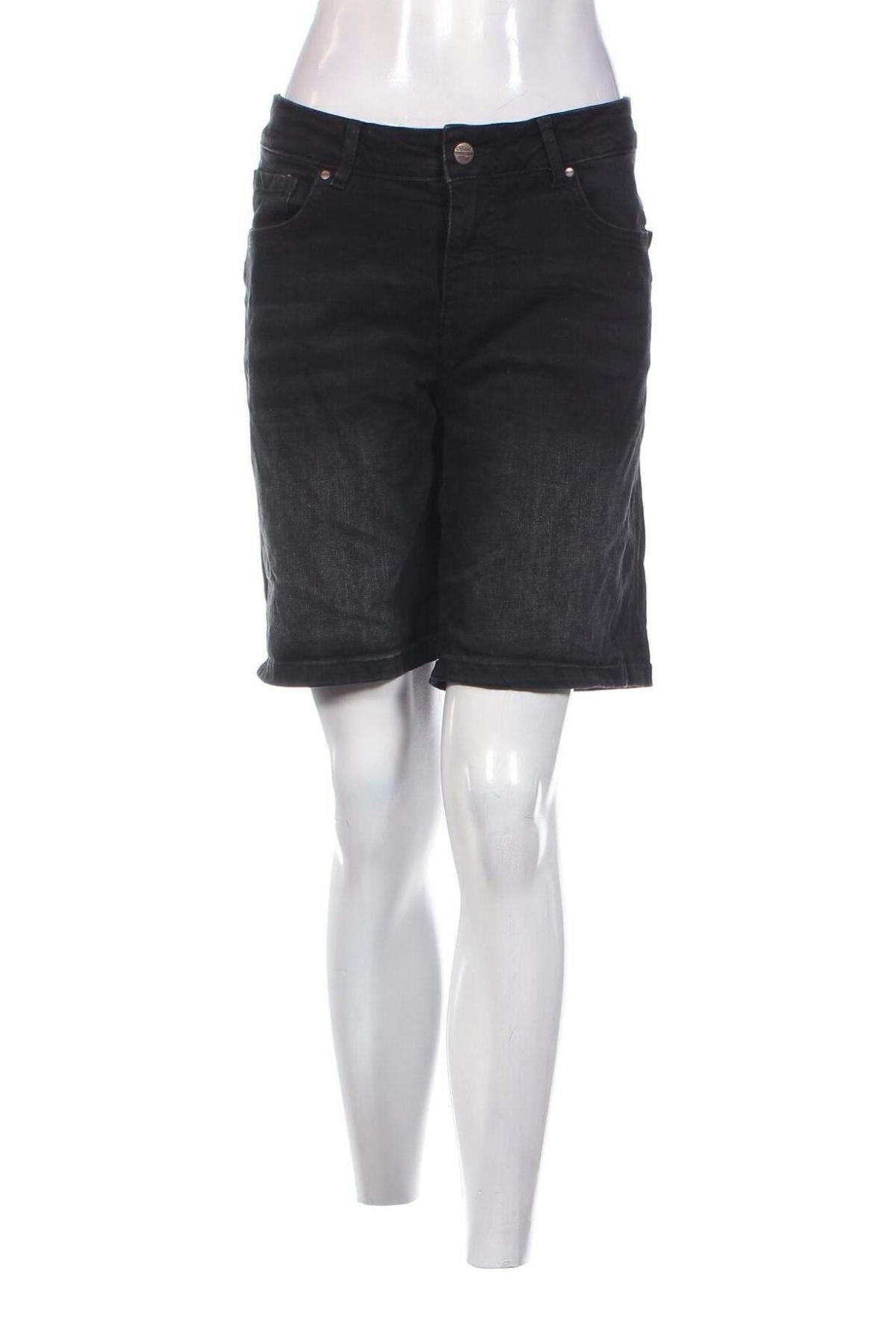 Pantaloni scurți de femei Blind Date, Mărime XL, Culoare Negru, Preț 37,50 Lei