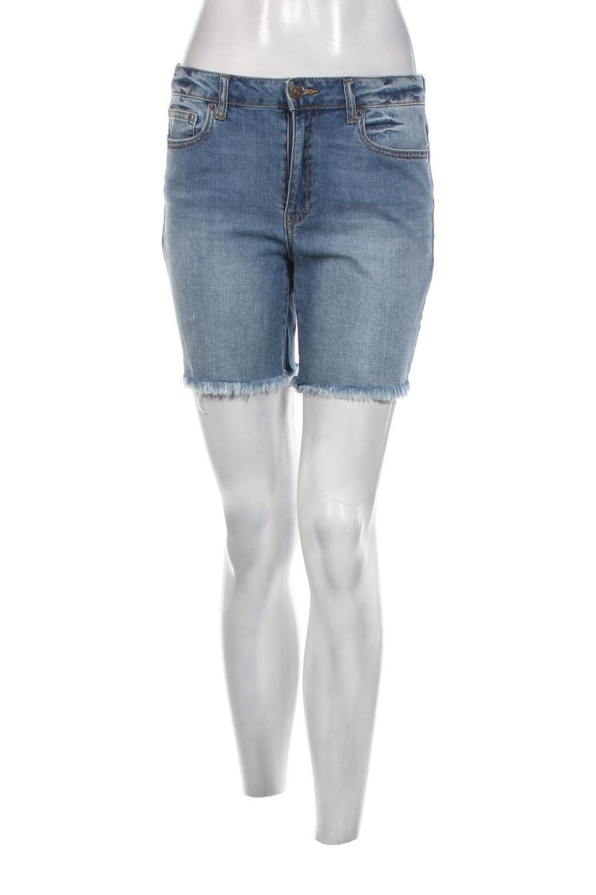 Γυναικείο κοντό παντελόνι Forever 21, Μέγεθος M, Χρώμα Μπλέ, Τιμή 5,83 €
