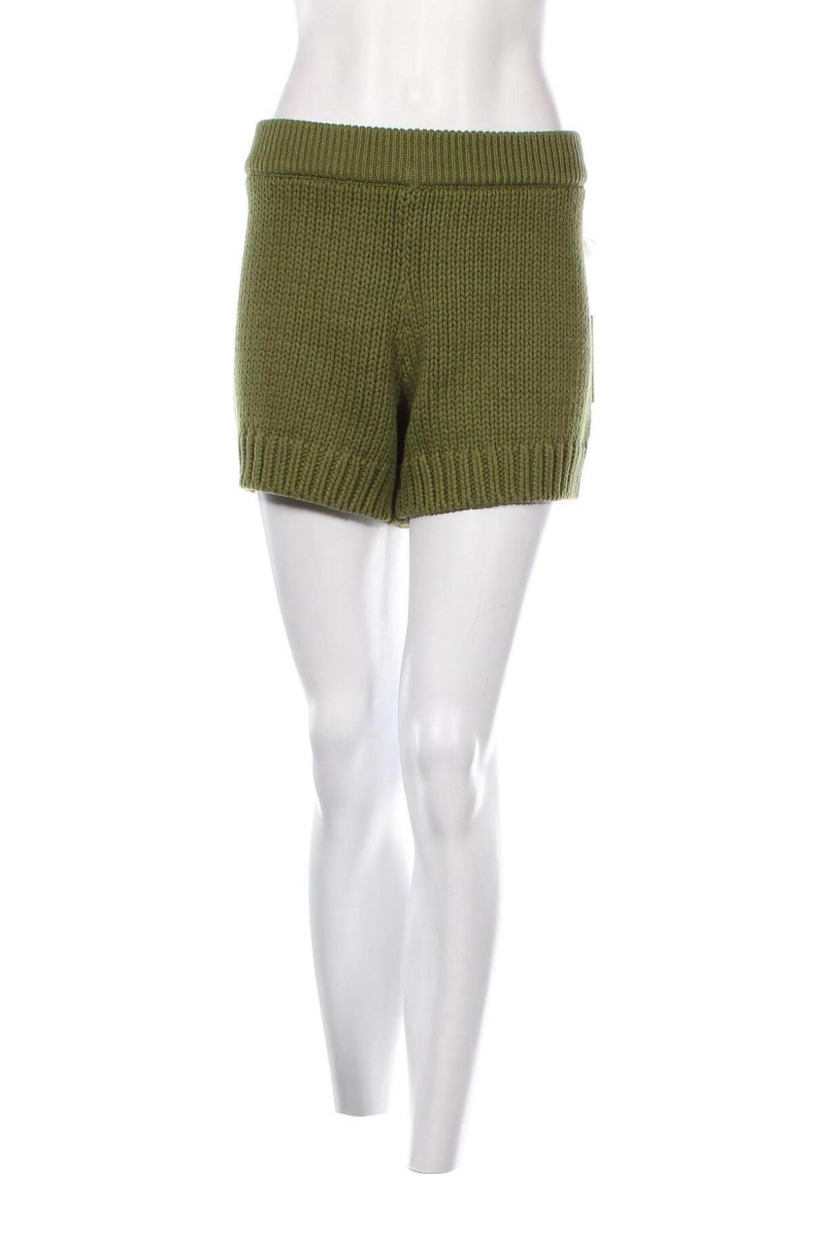 Дамски къс панталон Good American, Размер L, Цвят Зелен, Цена 16,20 лв.