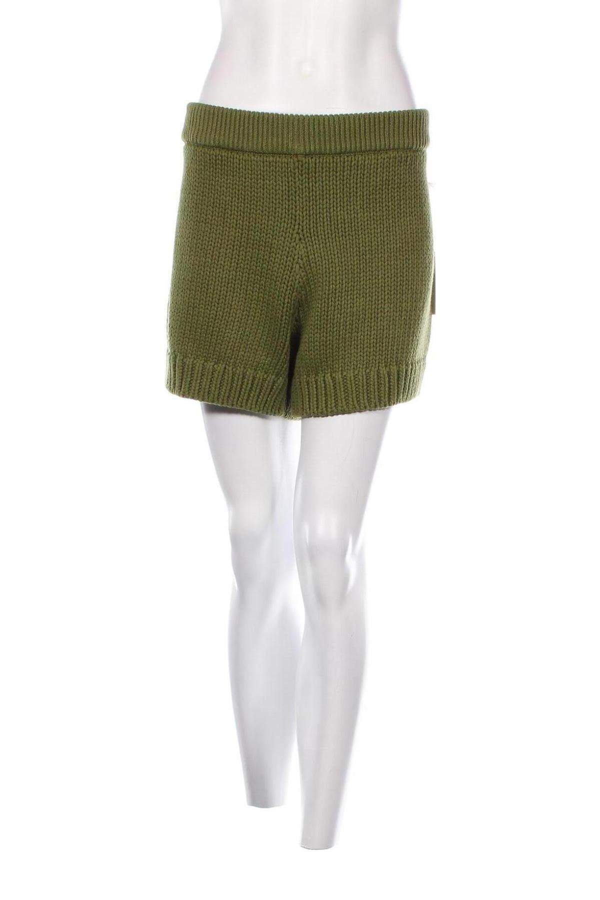 Дамски къс панталон Good American, Размер XL, Цвят Зелен, Цена 47,52 лв.