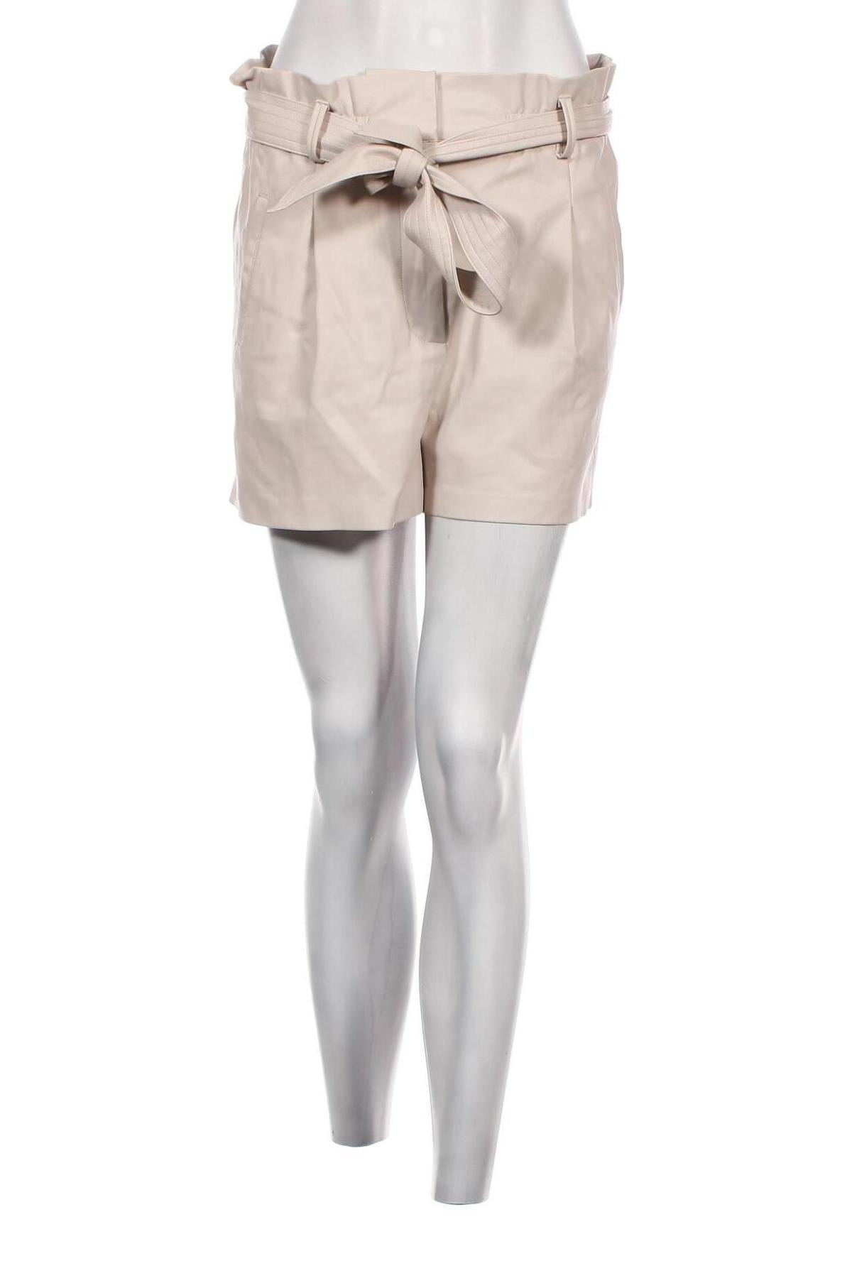 Дамски къс панталон NA-KD, Размер M, Цвят Бежов, Цена 15,30 лв.