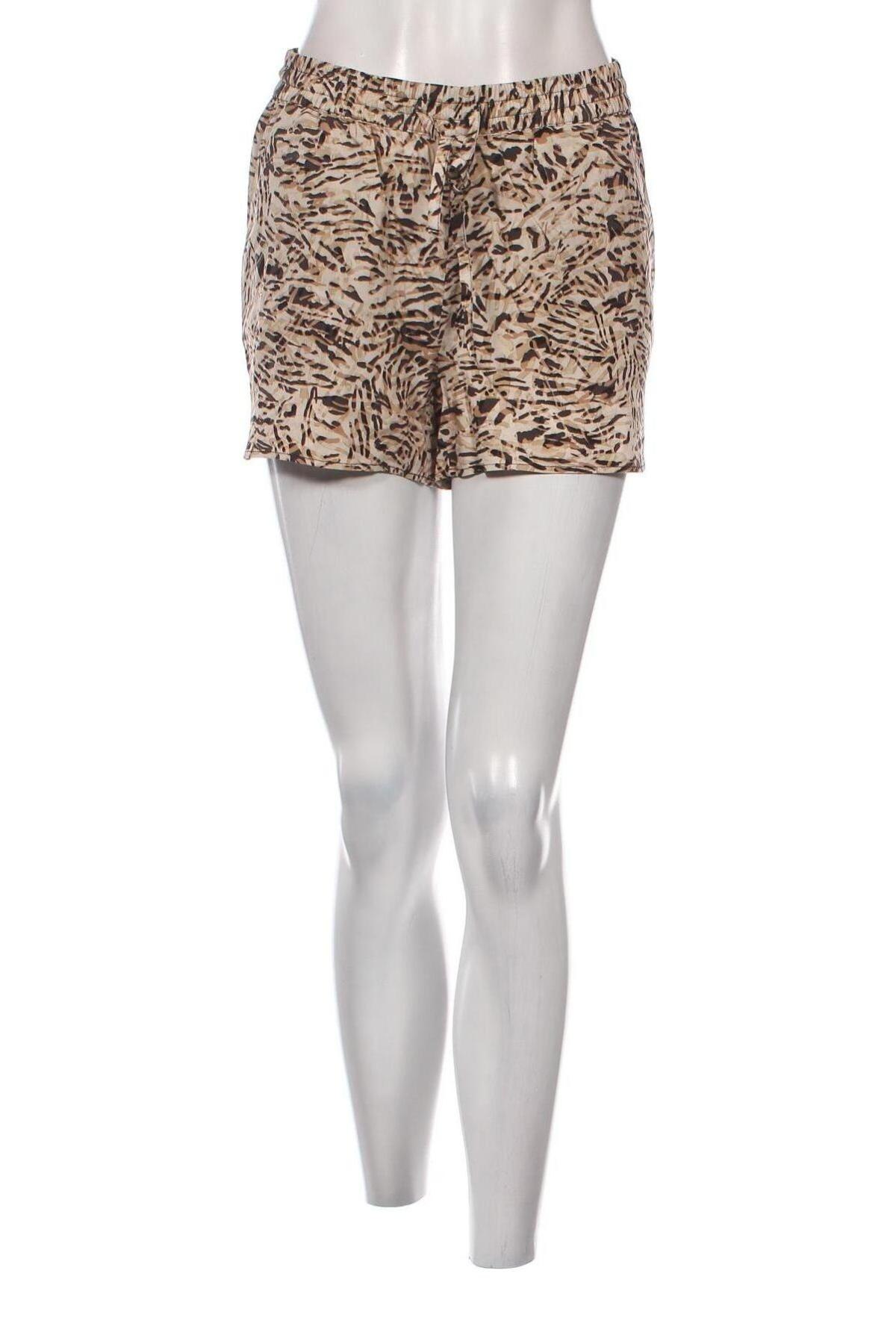 Дамски къс панталон Vero Moda, Размер S, Цвят Многоцветен, Цена 11,96 лв.