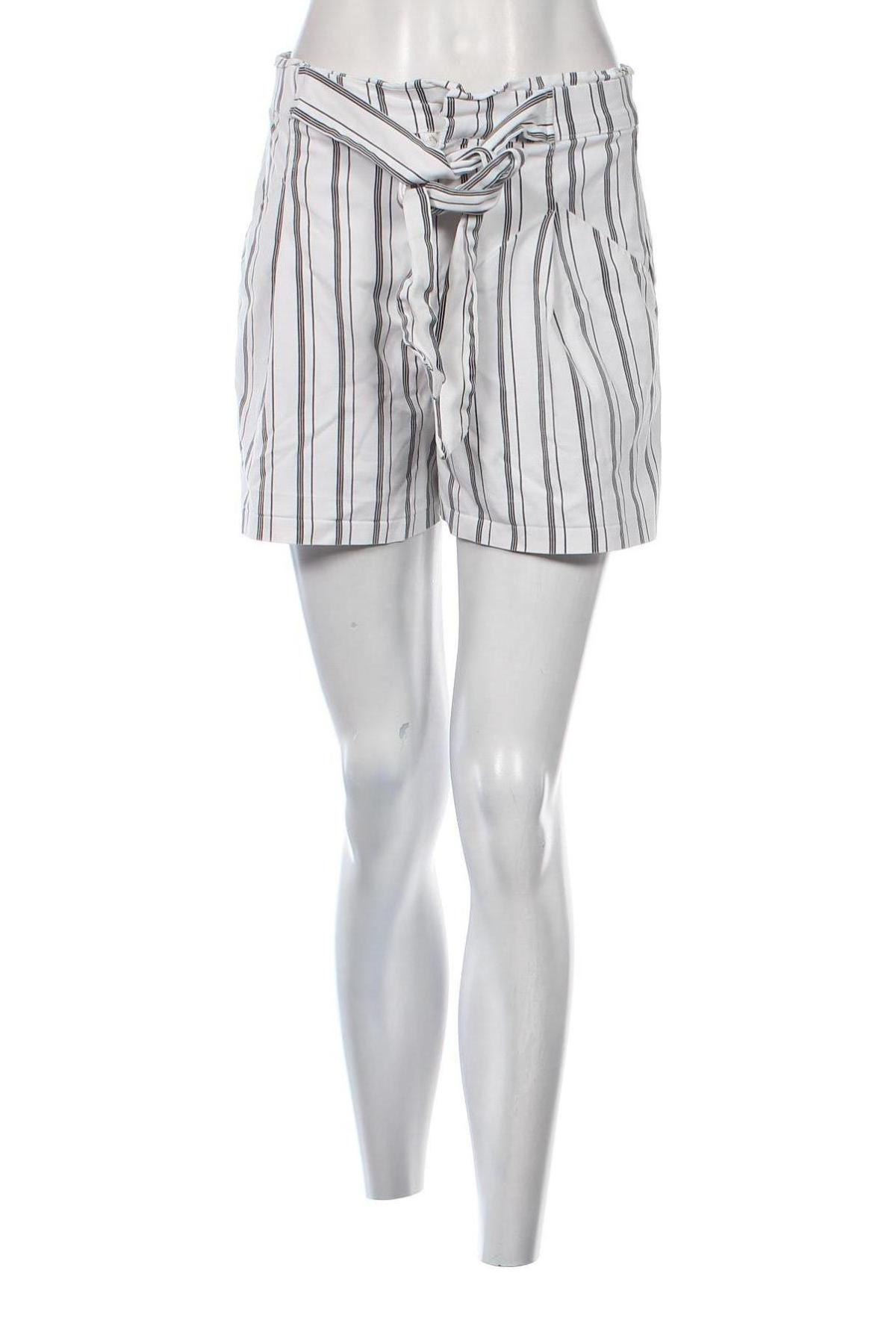 Дамски къс панталон Zara, Размер M, Цвят Бял, Цена 20,00 лв.