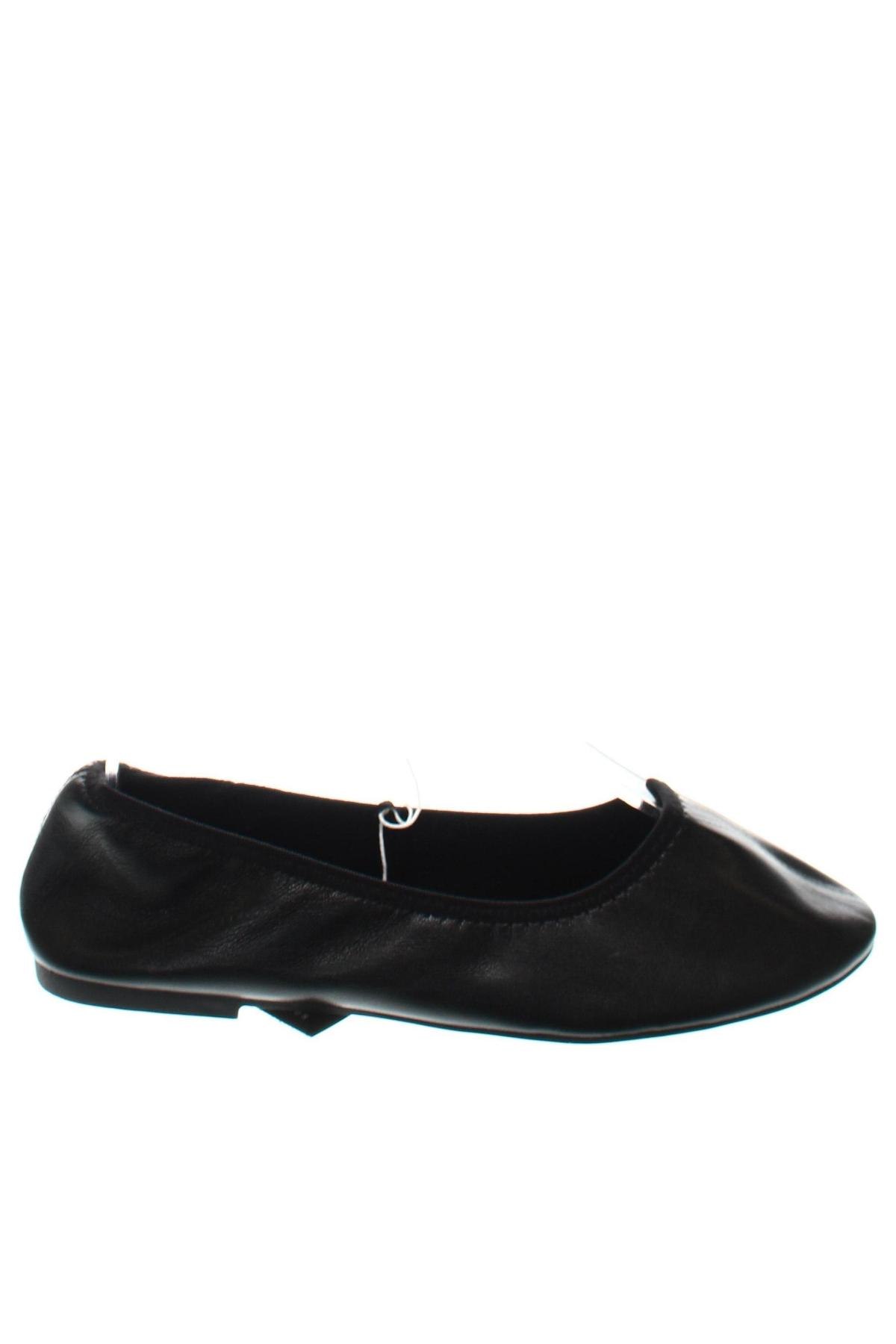 Дамски обувки Oviesse, Размер 36, Цвят Черен, Цена 62,00 лв.
