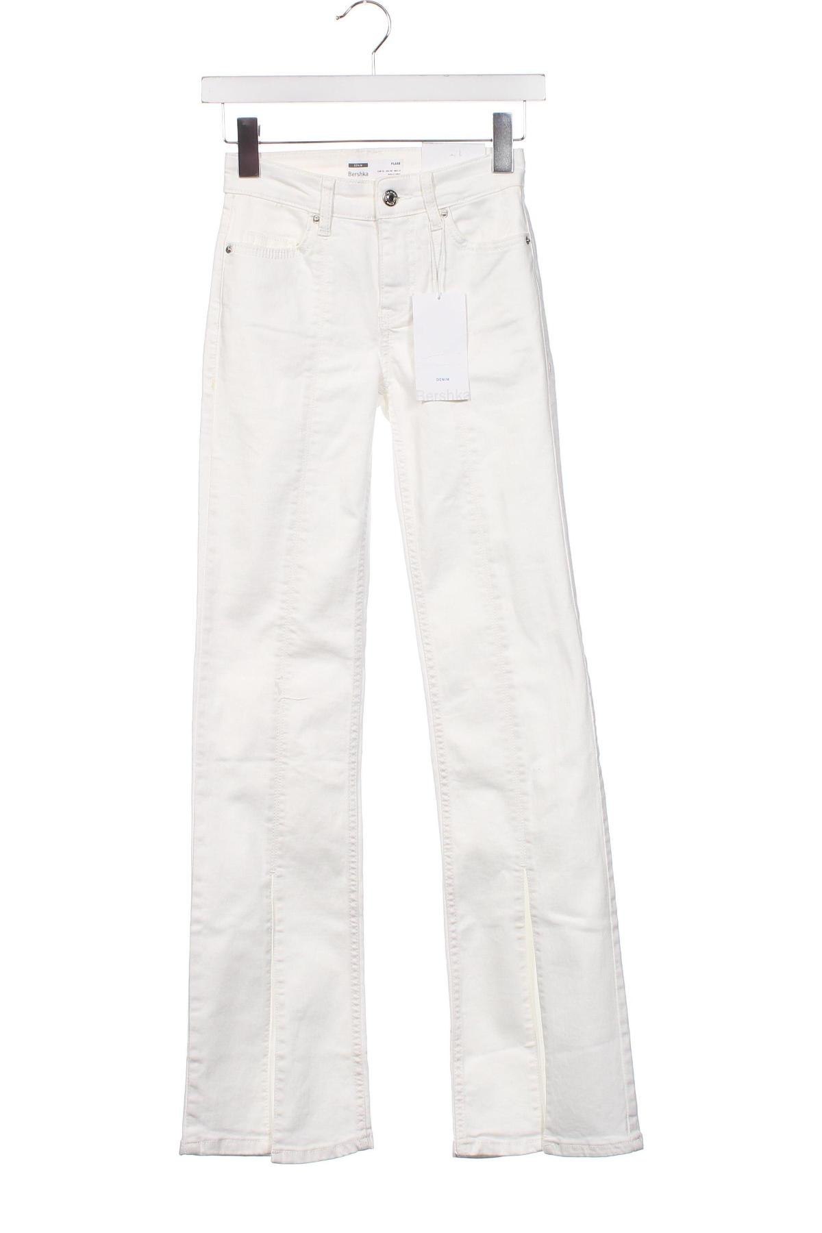 Γυναικείο παντελόνι Bershka, Μέγεθος XXS, Χρώμα Λευκό, Τιμή 23,53 €
