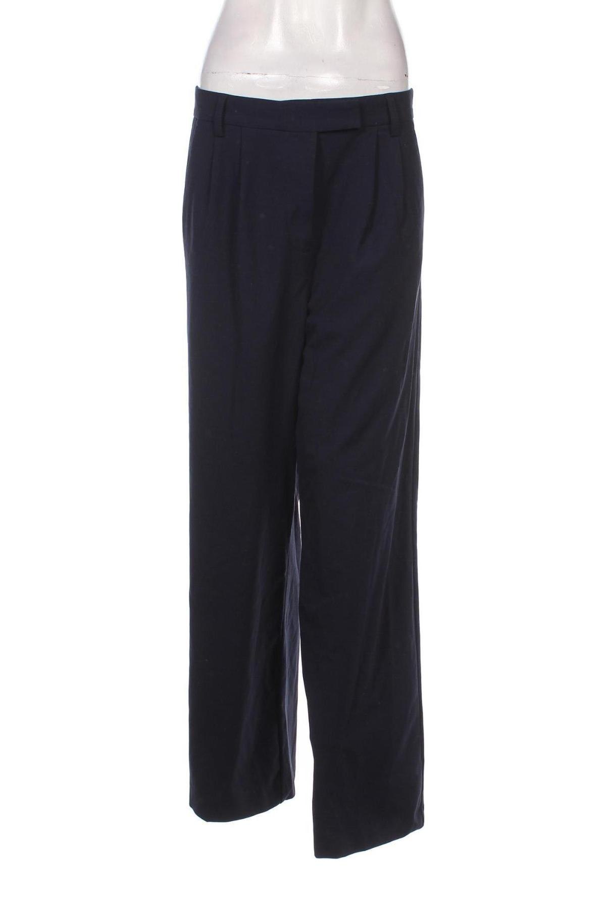 Pantaloni de femei Bershka, Mărime M, Culoare Albastru, Preț 138,14 Lei