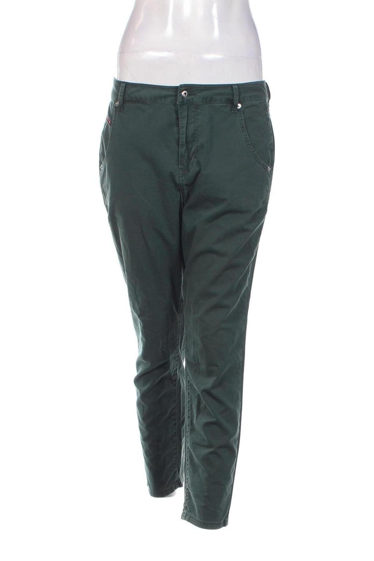 Дамски панталон Diesel, Размер M, Цвят Зелен, Цена 218,16 лв.