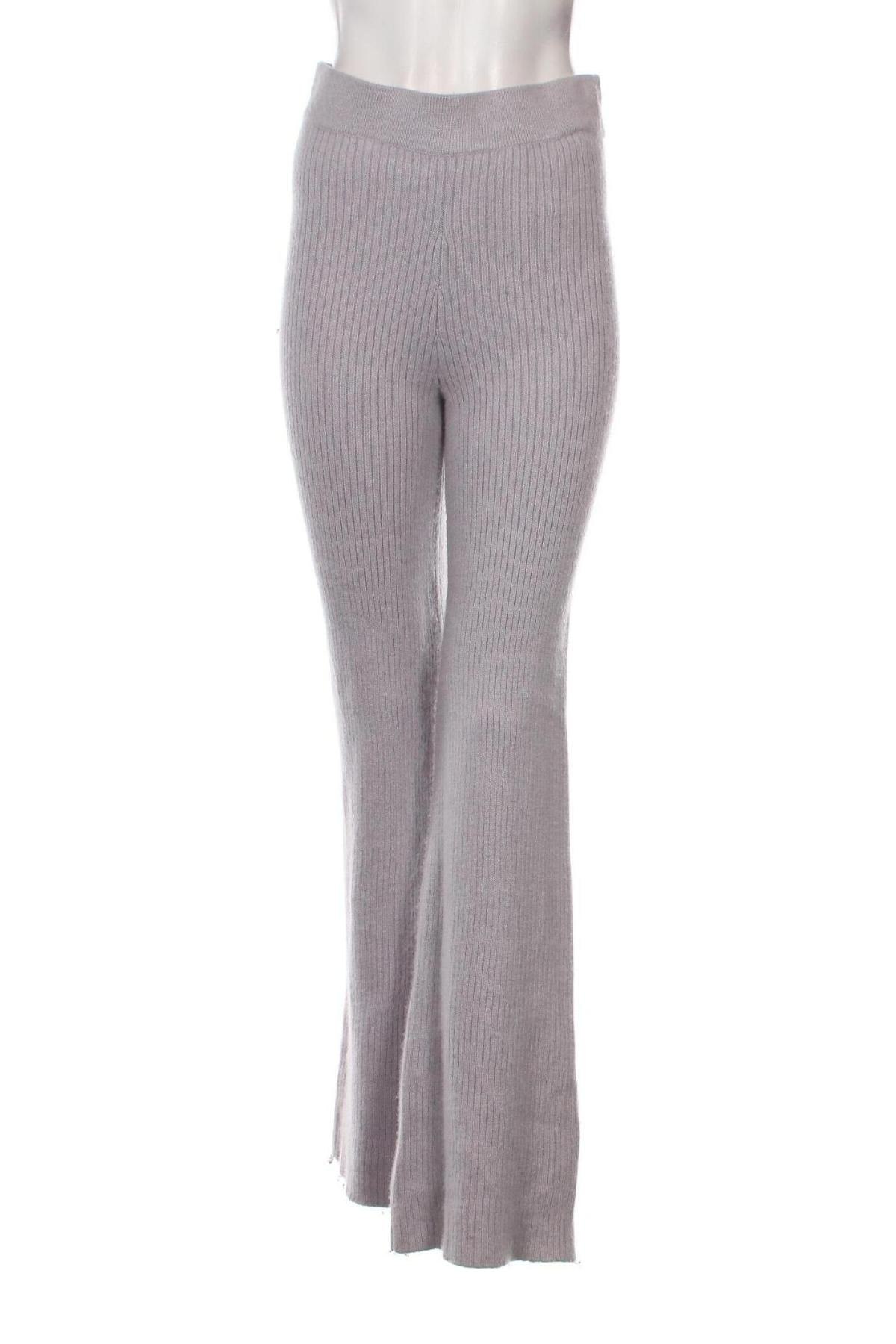Pantaloni de femei Marciano by Guess, Mărime S, Culoare Gri, Preț 301,97 Lei