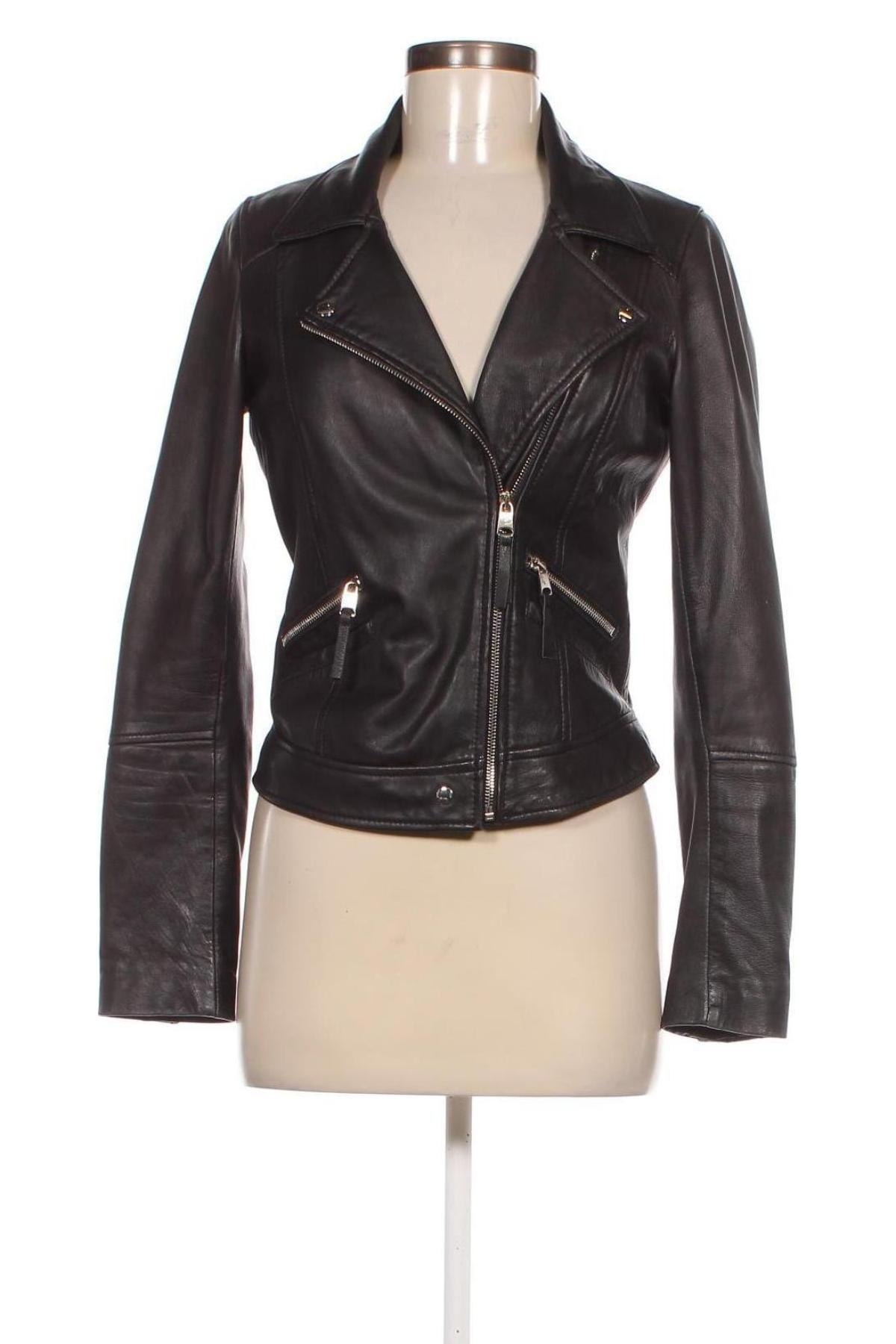 Γυναικείο δερμάτινο μπουφάν Zara Trafaluc, Μέγεθος M, Χρώμα Μαύρο, Τιμή 41,23 €