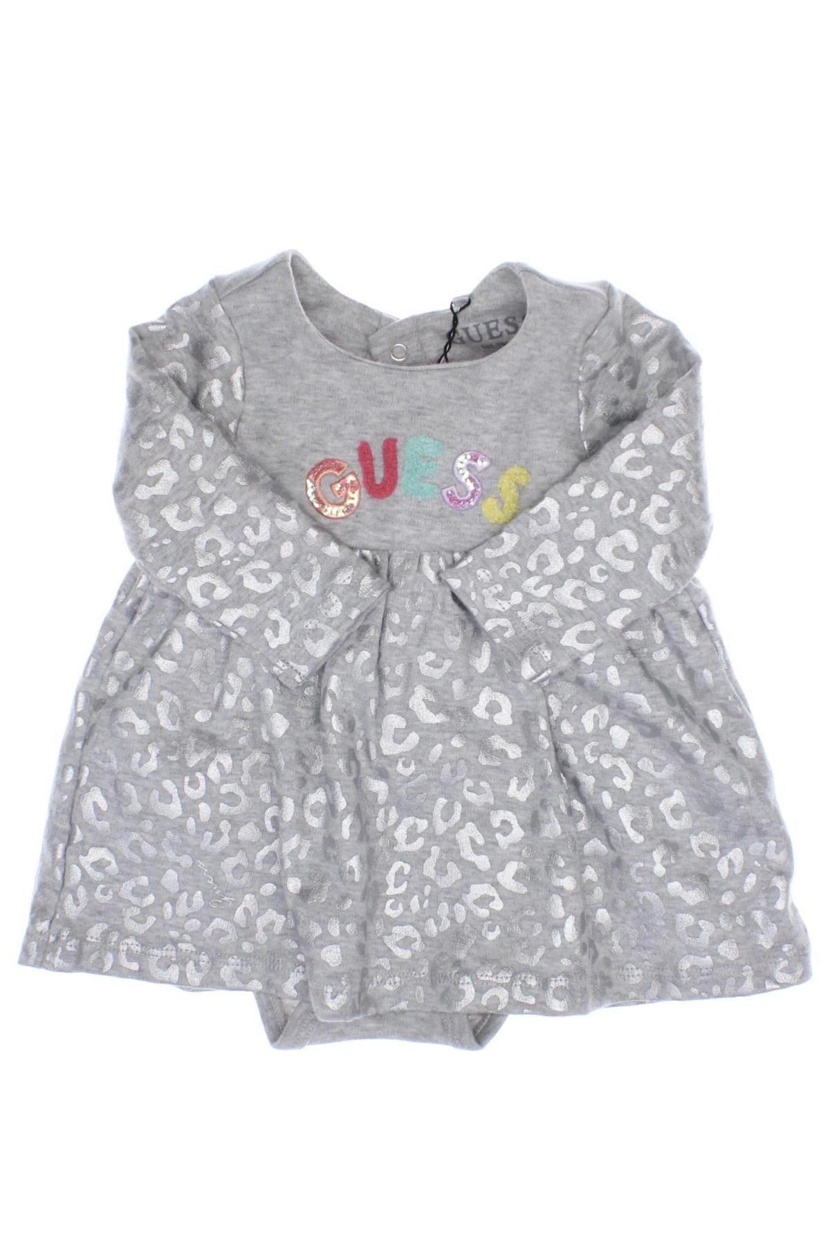 Kinderkleid Guess, Größe 2-3m/ 56-62 cm, Farbe Grau, Preis € 43,13