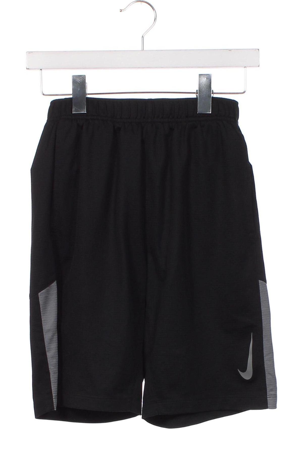 Kinder Shorts Nike, Größe 10-11y/ 146-152 cm, Farbe Schwarz, Preis 9,72 €