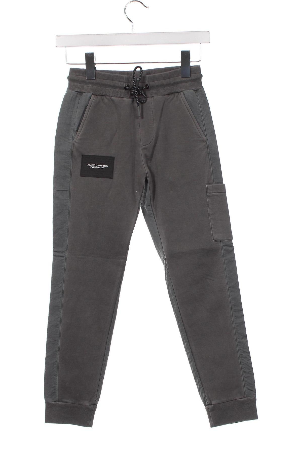 Pantaloni de trening, pentru copii Guess, Mărime 7-8y/ 128-134 cm, Culoare Gri, Preț 294,37 Lei