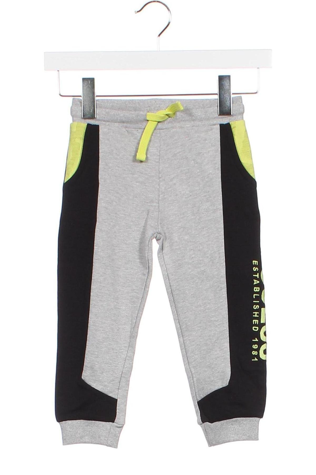 Pantaloni de trening, pentru copii Guess, Mărime 2-3y/ 98-104 cm, Culoare Multicolor, Preț 252,71 Lei