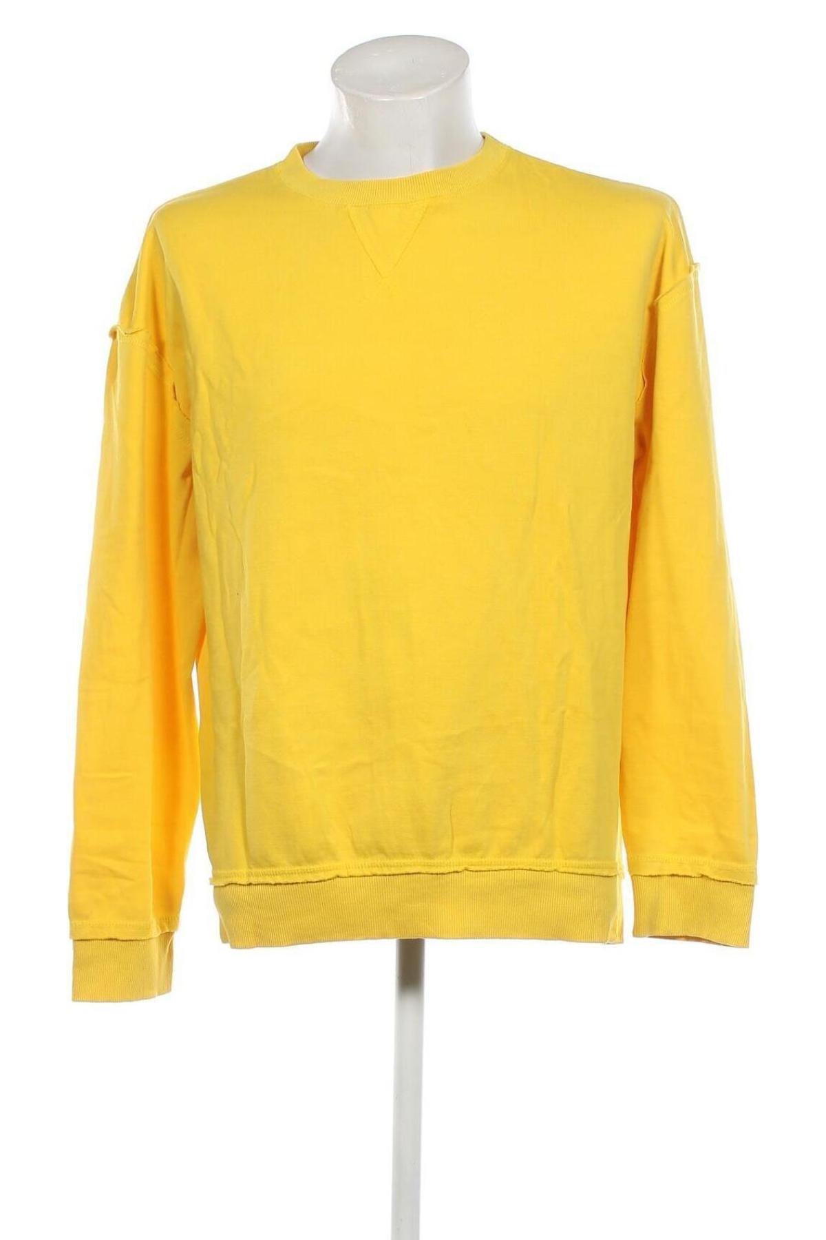 Ανδρική μπλούζα Urban Classics, Μέγεθος M, Χρώμα Κίτρινο, Τιμή 9,90 €