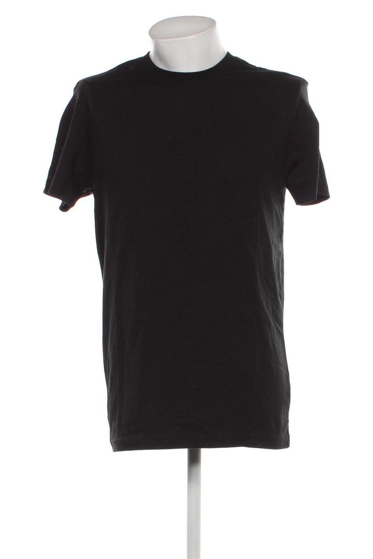 Мъжка тениска Urban Classics, Размер M, Цвят Черен, Цена 31,00 лв.