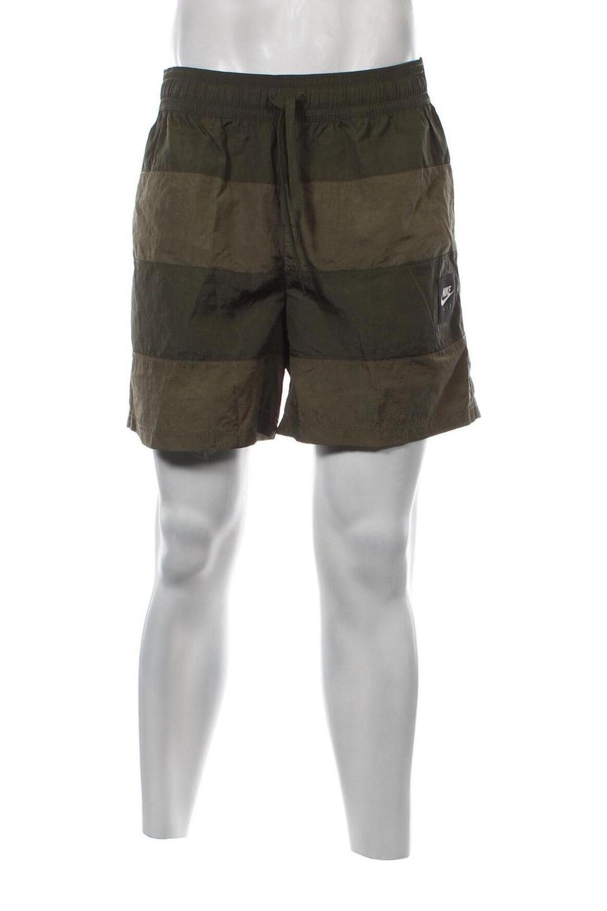 Herren Shorts Nike, Größe L, Farbe Grün, Preis 39,39 €