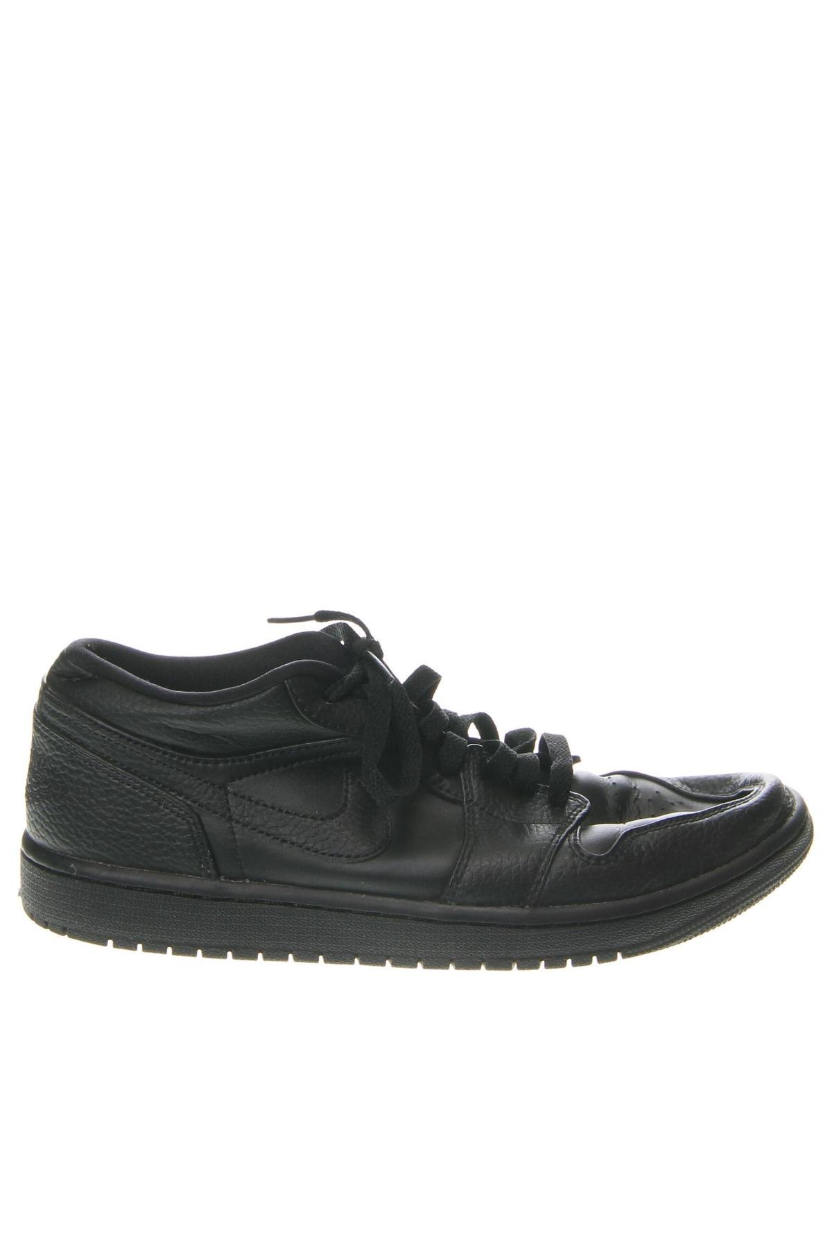 Ανδρικά παπούτσια Air Jordan Nike, Μέγεθος 43, Χρώμα Μαύρο, Τιμή 55,05 €