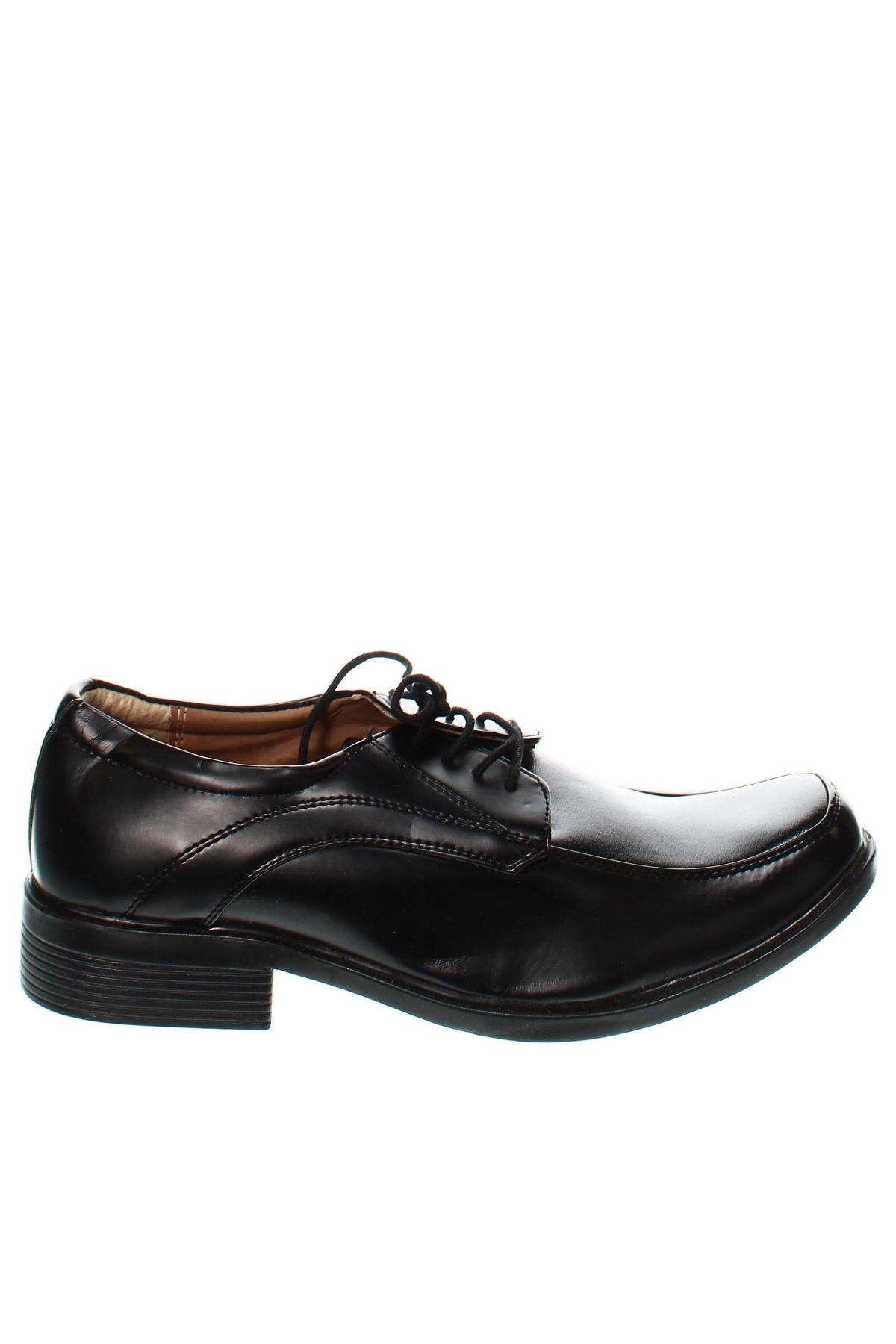 Мъжки обувки Bata, Размер 43, Цвят Черен, Цена 51,70 лв.