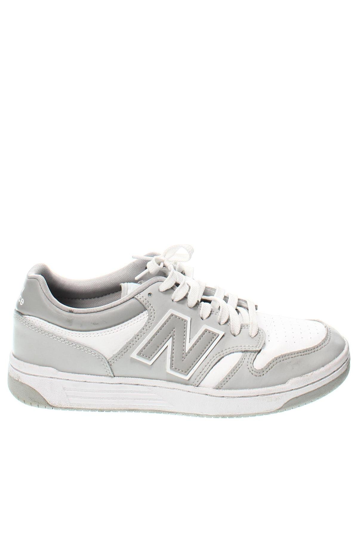 Мъжки обувки New Balance, Размер 42, Цвят Сив, Цена 89,00 лв.