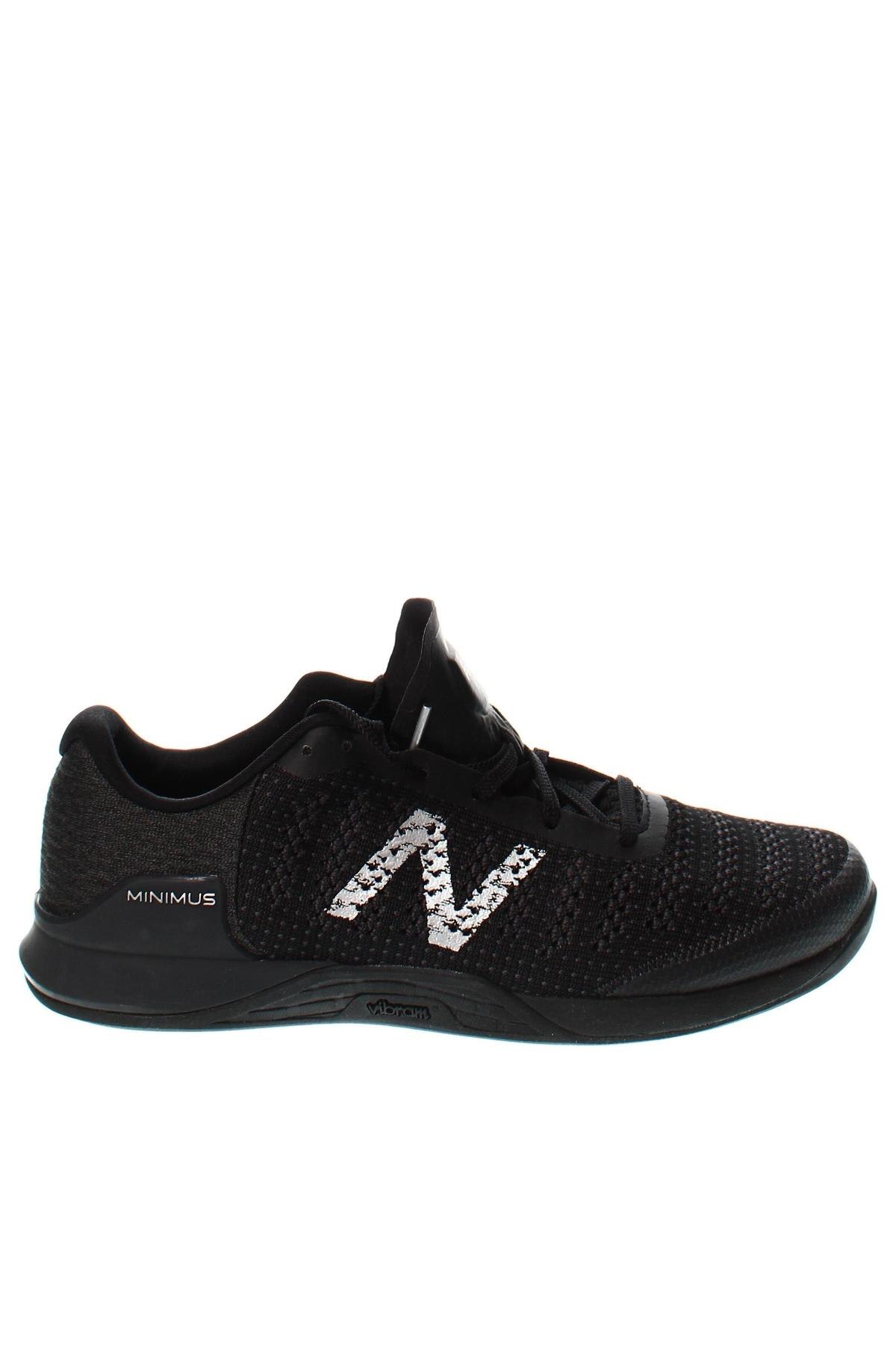 Мъжки обувки New Balance, Размер 45, Цвят Черен, Цена 133,33 лв.