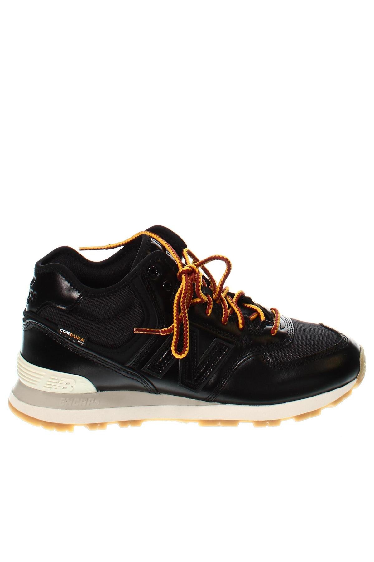 Мъжки обувки New Balance, Размер 42, Цвят Черен, Цена 142,10 лв.