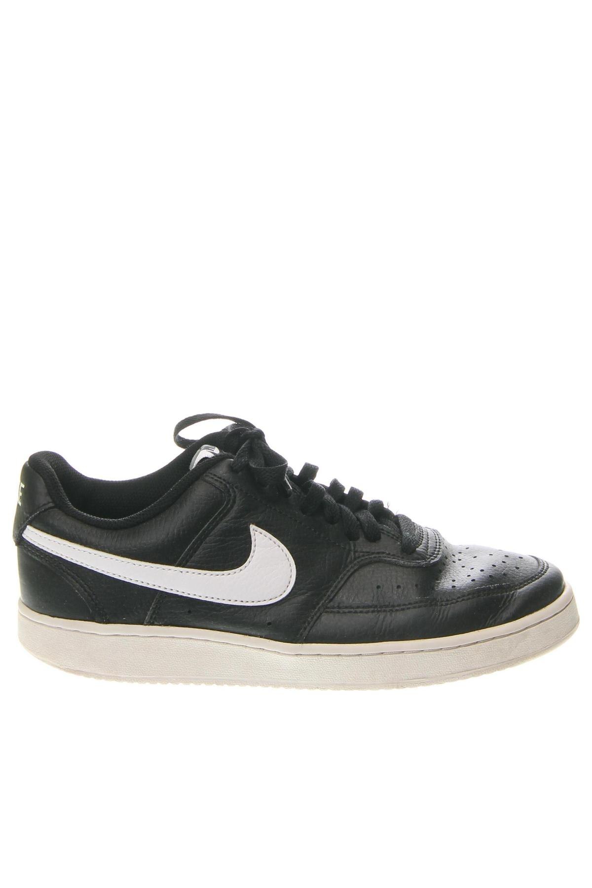 Мъжки обувки Nike, Размер 40, Цвят Черен, Цена 141,33 лв.