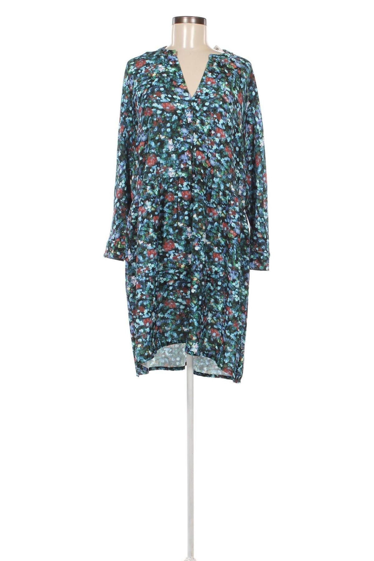 Šaty  American Vintage, Velikost M, Barva Vícebarevné, Cena  235,00 Kč