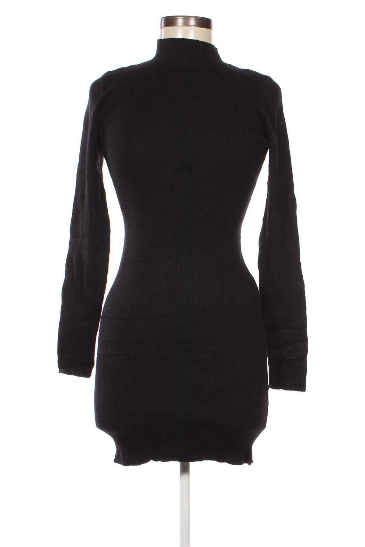 Φόρεμα Bershka, Μέγεθος S, Χρώμα Μαύρο, Τιμή 5,74 €