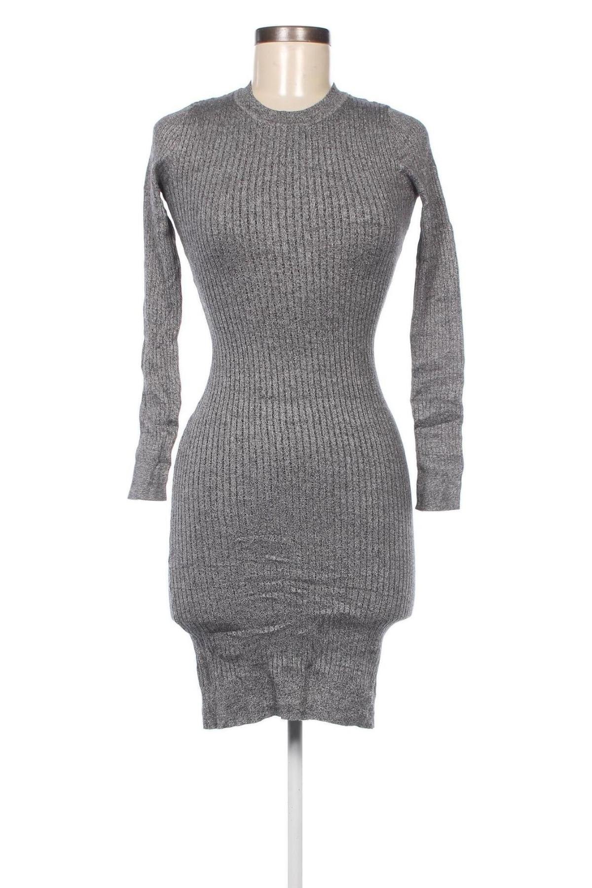 Kleid Even&Odd, Größe M, Farbe Grau, Preis 4,44 €