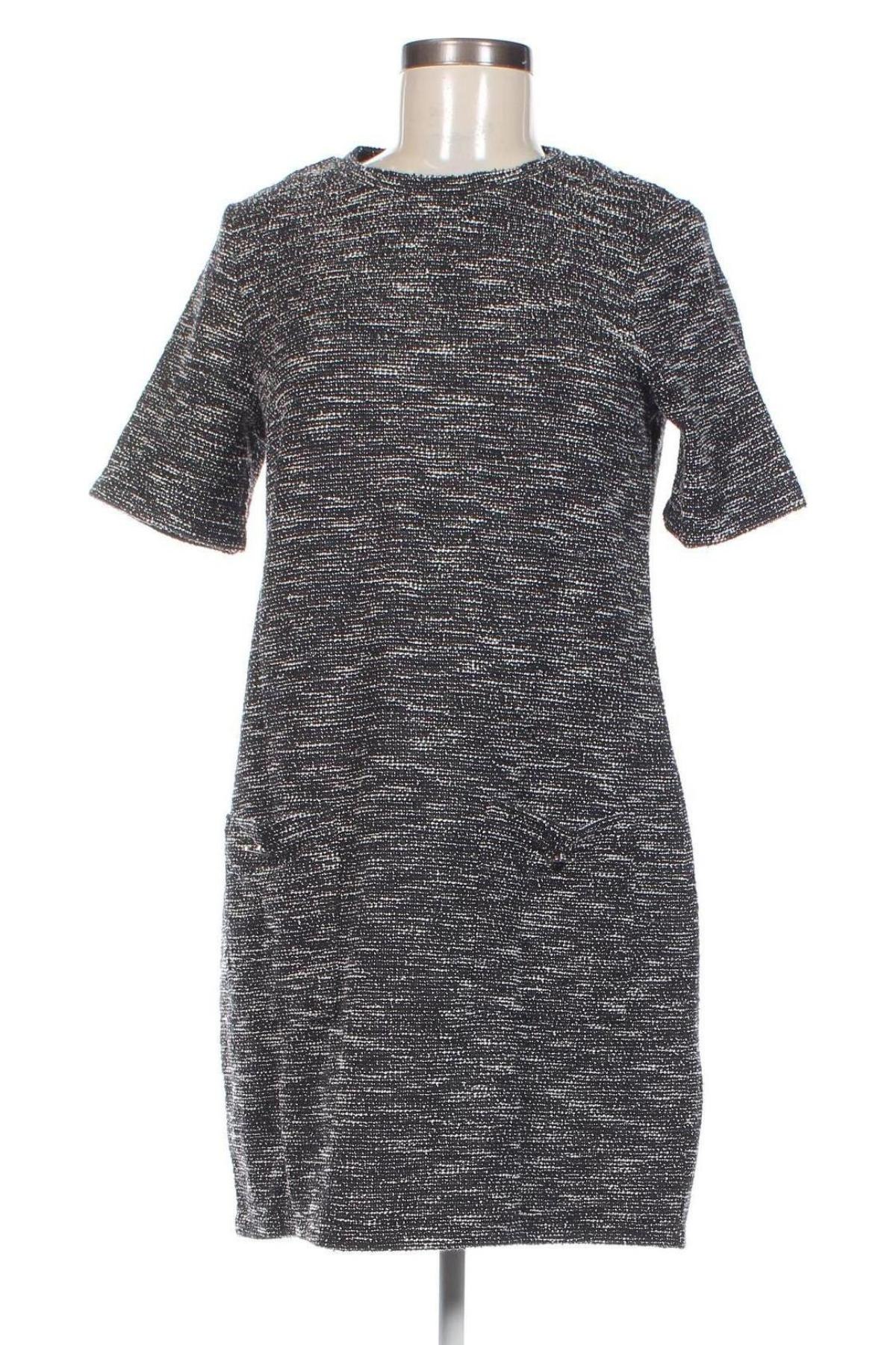 Φόρεμα F&F, Μέγεθος M, Χρώμα Μαύρο, Τιμή 4,13 €