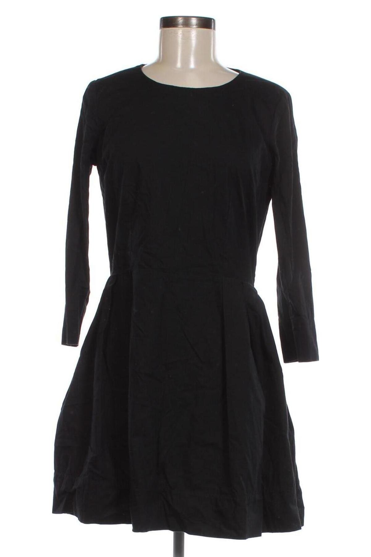 Rochie Gap, Mărime M, Culoare Negru, Preț 41,55 Lei