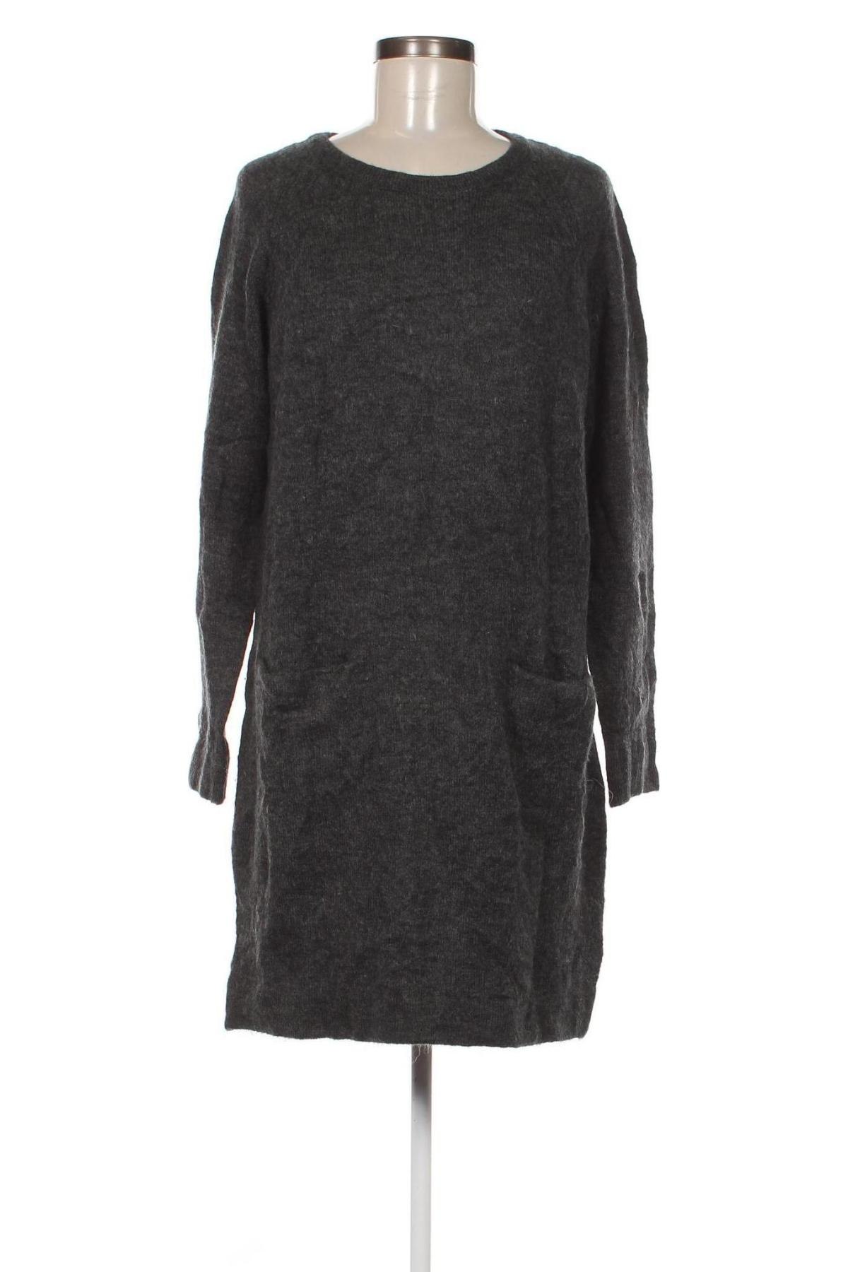 Kleid Reserved, Größe L, Farbe Grau, Preis € 12,11