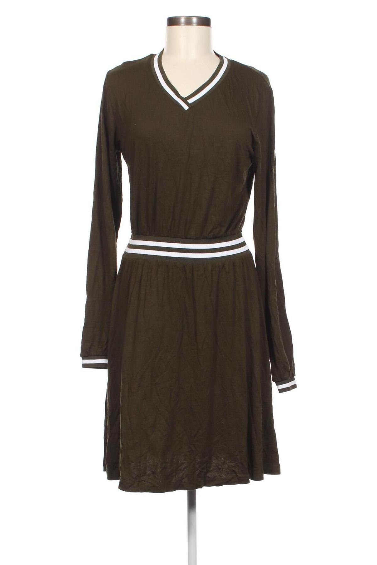Kleid True Spirit, Größe M, Farbe Grün, Preis 17,29 €
