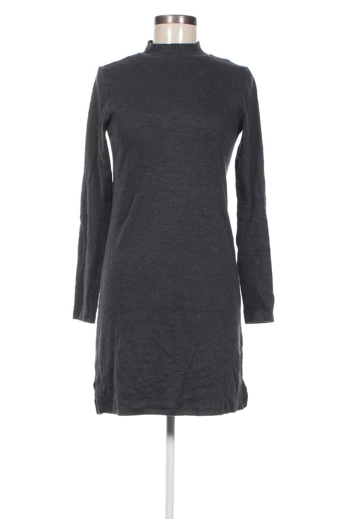 Kleid VILA, Größe XS, Farbe Grau, Preis 4,49 €