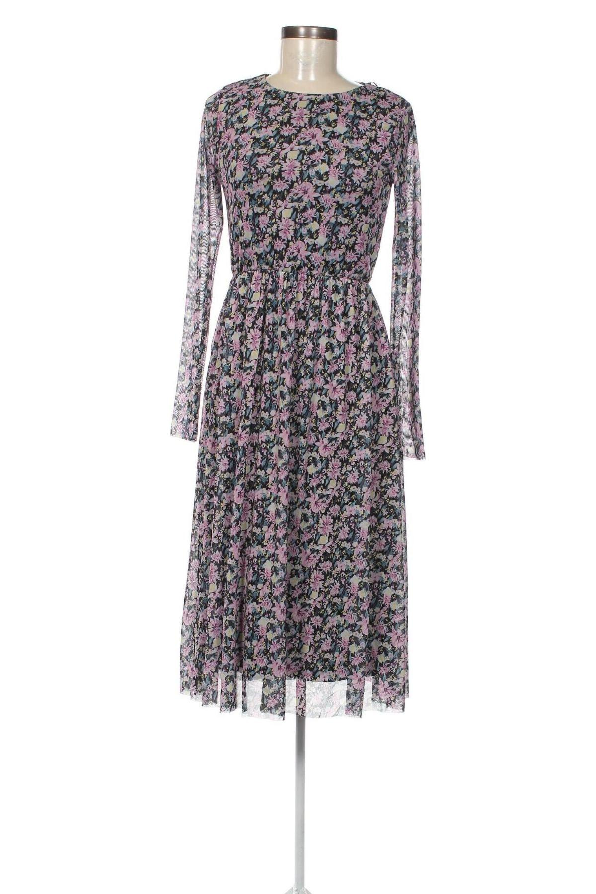 Kleid Y.A.S, Größe XS, Farbe Mehrfarbig, Preis 32,77 €