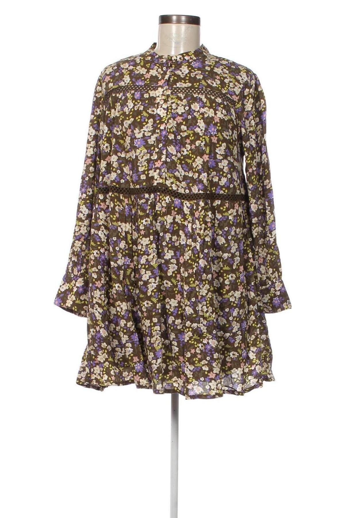 Kleid Y.A.S, Größe L, Farbe Mehrfarbig, Preis € 26,99