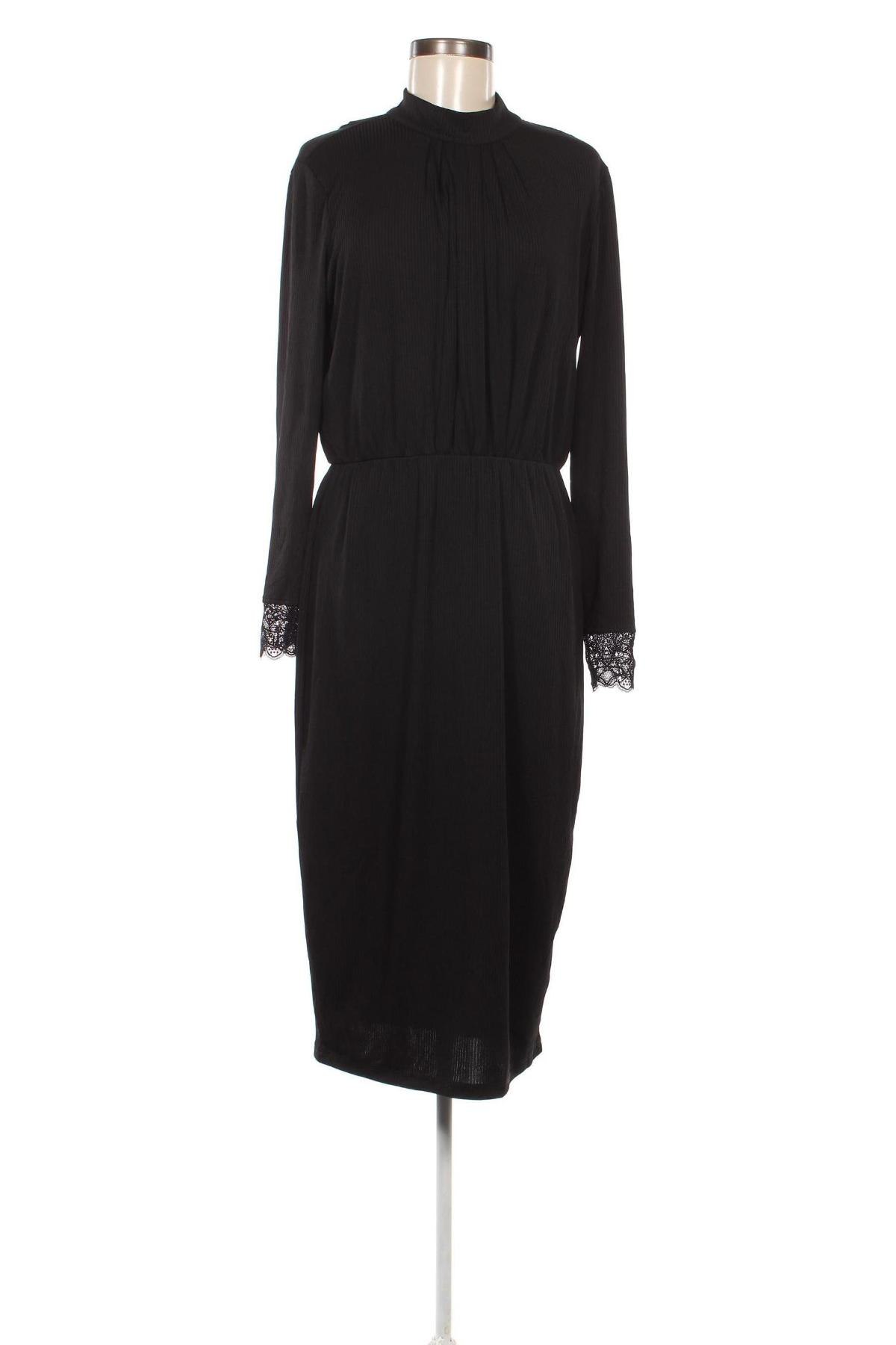 Kleid Y.A.S, Größe L, Farbe Schwarz, Preis € 25,58