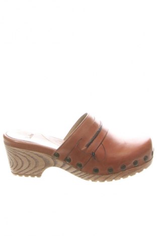 Pantolette Clarks, Größe 37, Farbe Braun, Preis 57,55 €