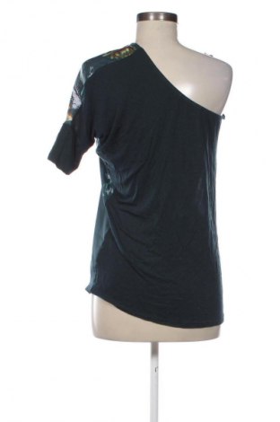 Damen Shirt Bershka, Größe M, Farbe Mehrfarbig, Preis 9,99 €