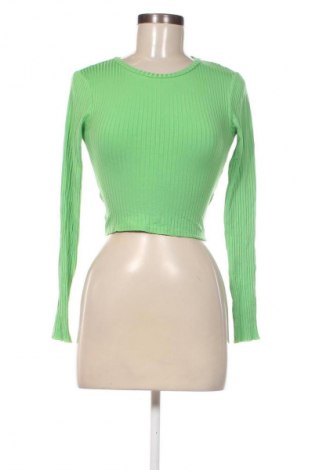 Damen Shirt Bershka, Größe S, Farbe Grün, Preis 5,99 €