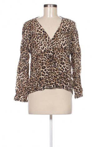 Damen Shirt Bershka, Größe L, Farbe Mehrfarbig, Preis € 3,99