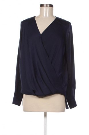 Bluzka damska Guess, Rozmiar S, Kolor Niebieski, Cena 157,99 zł