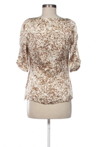 Damen Shirt Hilton Hollis, Größe M, Farbe Mehrfarbig, Preis 56,37 €